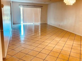6100 S Falls Cir Dr 205, Lauderhill FL 33319