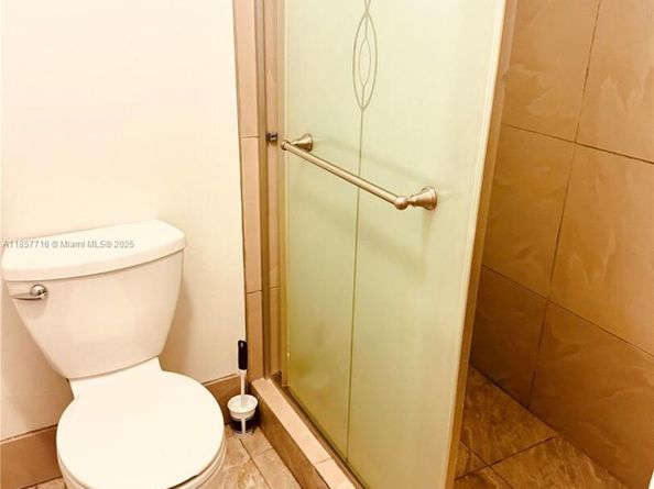 6100 S Falls Cir Dr 205, Lauderhill FL 33319