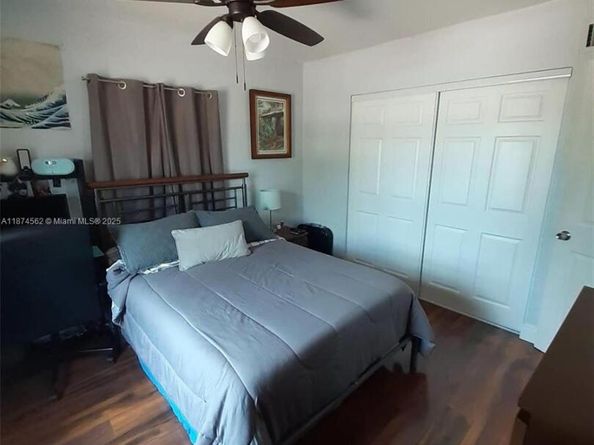 9360 SW 37th St, Miami FL 33165