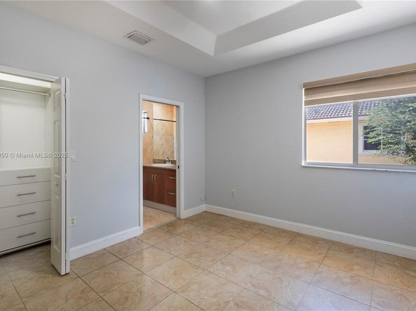 18038 NW 74th Ct, Hialeah FL 33015
