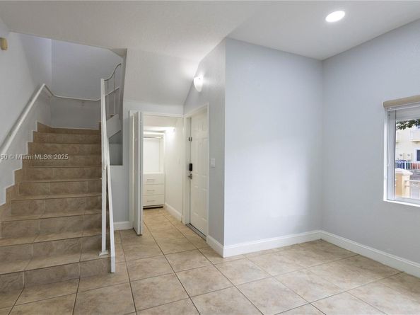 18038 NW 74th Ct, Hialeah FL 33015