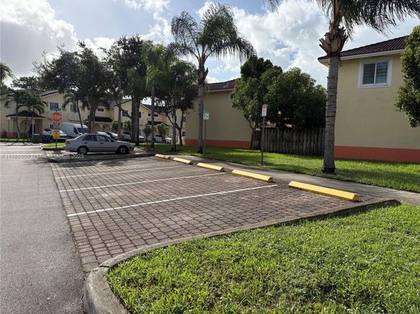 18038 NW 74th Ct, Hialeah FL 33015