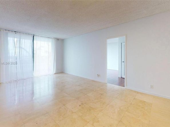 500 Three Islands Blvd 408, Hallandale Beach FL 33009