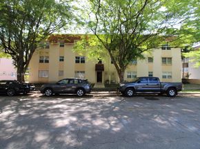 1100 Salzedo St 3B, Coral Gables FL 33134