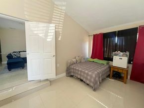 231 NW 14th St, Homestead FL 33030