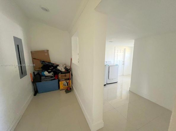 231 NW 14th St, Homestead FL 33030