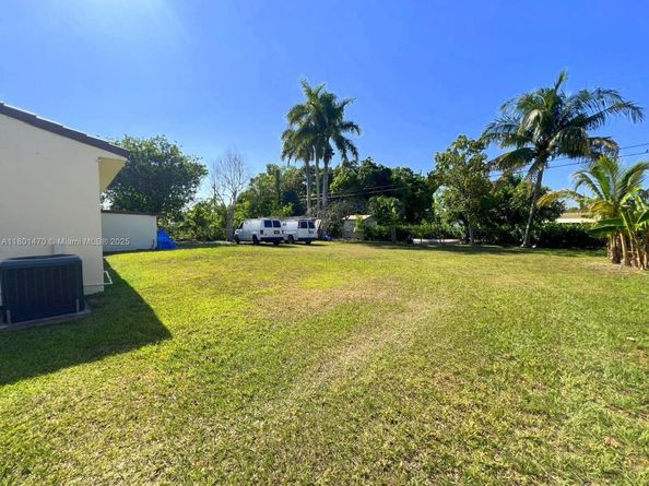 231 NW 14th St, Homestead FL 33030
