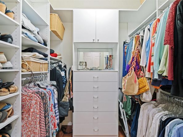 1634 Passion Vine Cir 312, Weston FL 33326