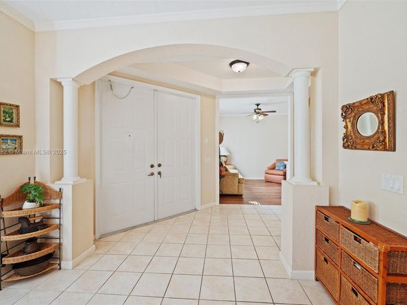 1634 Passion Vine Cir 312, Weston FL 33326