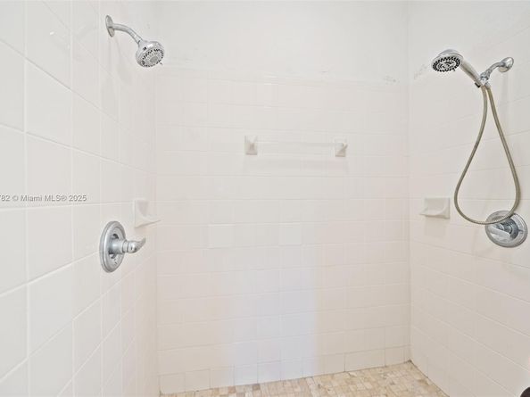 1634 Passion Vine Cir 312, Weston FL 33326