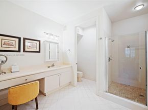 1634 Passion Vine Cir 312, Weston FL 33326