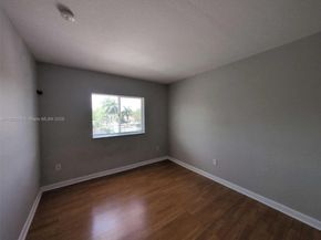 2965 NE 42nd Ave, Homestead FL 33033