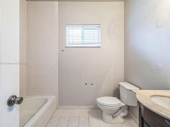 2965 NE 42nd Ave, Homestead FL 33033
