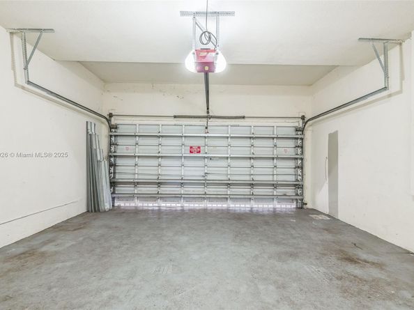 2965 NE 42nd Ave, Homestead FL 33033