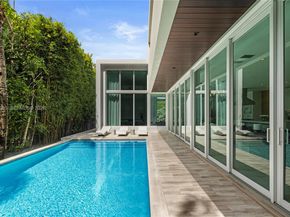 4433 N Bay Rd, Miami Beach FL 33140