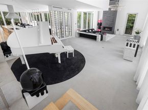 4433 N Bay Rd, Miami Beach FL 33140