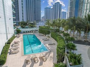 900 Biscayne Blvd 2910, Miami FL 33132