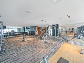 900 Biscayne Blvd 2910, Miami FL 33132