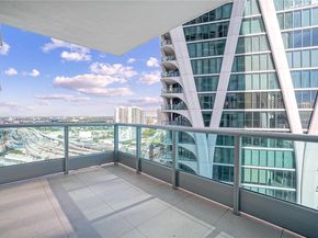 900 Biscayne Blvd 2910, Miami FL 33132