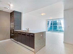 900 Biscayne Blvd 2910, Miami FL 33132
