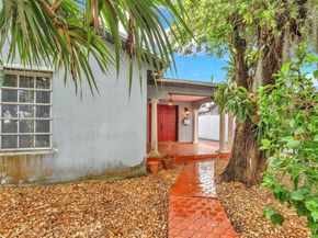 3680 NW 16th St, Miami FL 33125