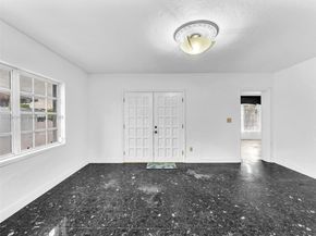 3680 NW 16th St, Miami FL 33125