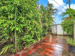 3680 NW 16th St, Miami FL 33125