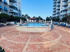 5085 NW 7th St 1101, Miami FL 33126