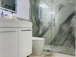 5085 NW 7th St 1101, Miami FL 33126