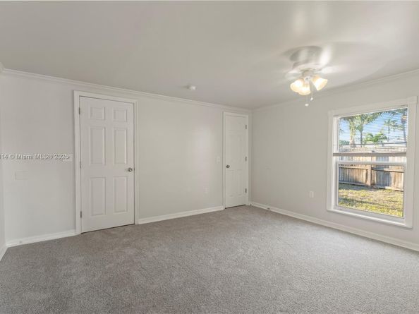 625 Foresteria Dr, Lake Park FL 33403