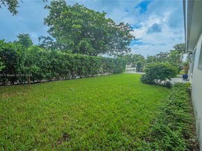 735 NW 122nd St, North Miami FL 33168