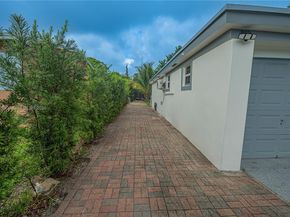 735 NW 122nd St, North Miami FL 33168