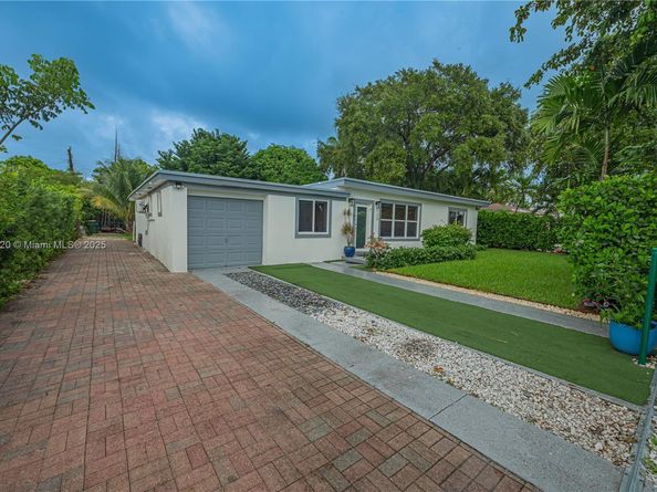 735 NW 122nd St, North Miami FL 33168