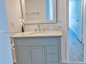 6890 N Kendall Dr B406, Pinecrest FL 33156