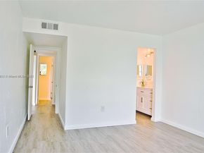 6890 N Kendall Dr B406, Pinecrest FL 33156