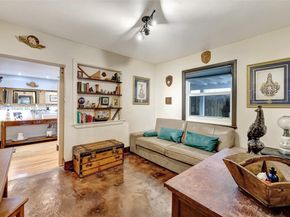 1401 NE 33rd St, Oakland Park FL 33334