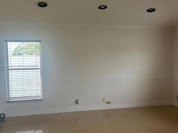 2025 SW 90th Ave, Miramar FL 33025