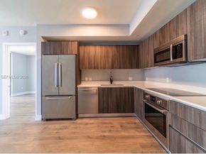 488 NE 18TH 2703, Miami FL 33132