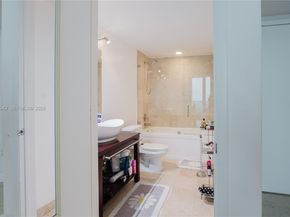 350 S Miami Ave 1814, Miami FL 33130