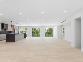 2251 SW 20th St, Miami FL 33145