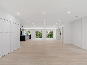 2251 SW 20th St, Miami FL 33145
