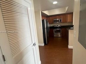 140 S Dixie Hwy 507, Hollywood FL 33020