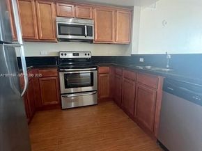 140 S Dixie Hwy 507, Hollywood FL 33020