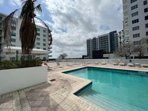 140 S Dixie Hwy 507, Hollywood FL 33020