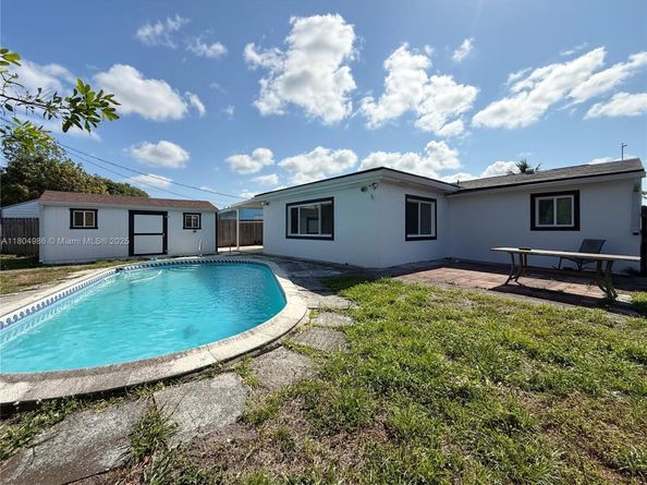 2135 SW 46th Ter, Fort Lauderdale FL 33317
