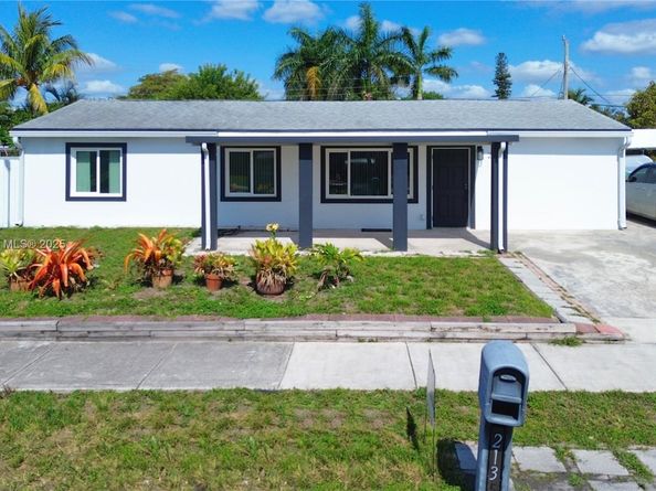 2135 SW 46th Ter, Fort Lauderdale FL 33317