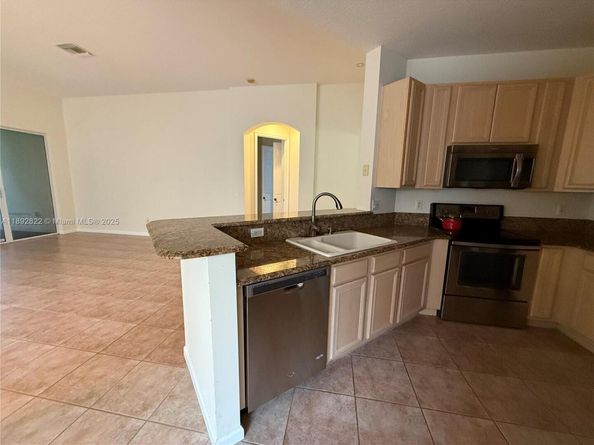 6683 Southport Dr, Boynton Beach FL 33472