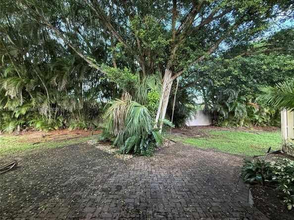 6683 Southport Dr, Boynton Beach FL 33472