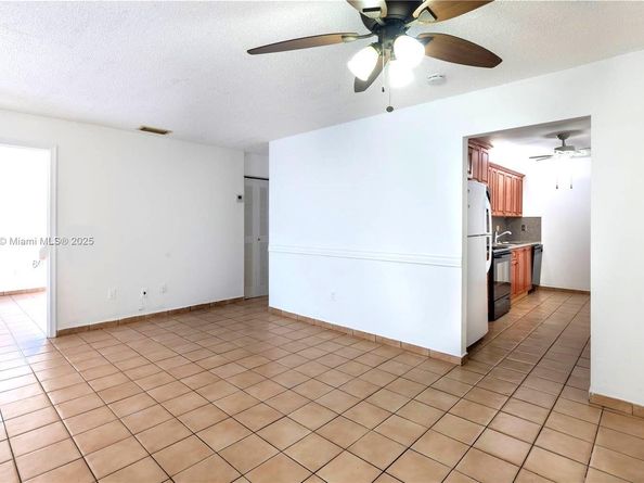 11570 SW 5th St, Sweetwater FL 33174
