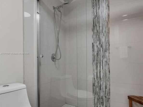 20367 W Country Club Dr L25, Aventura FL 33180